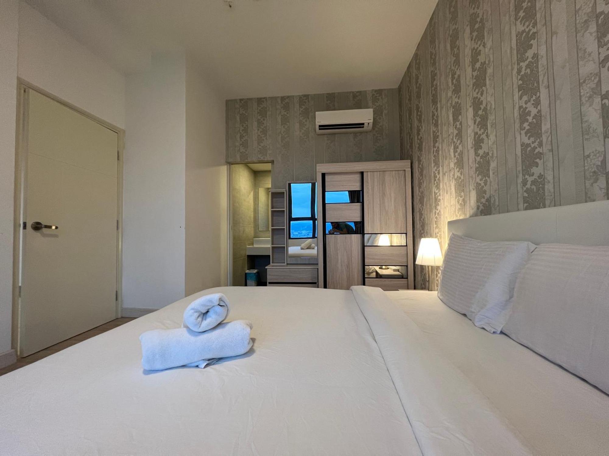 Arte Plus Ampang By The Relaxstay Куала Лумпур Екстериор снимка